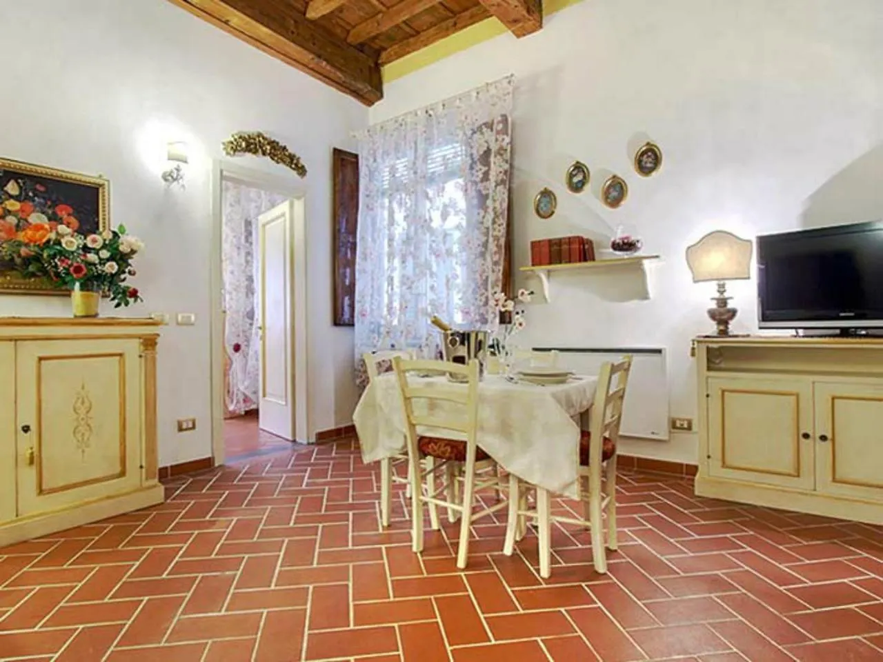 Ricale Apartment Florence 0*,  Italy